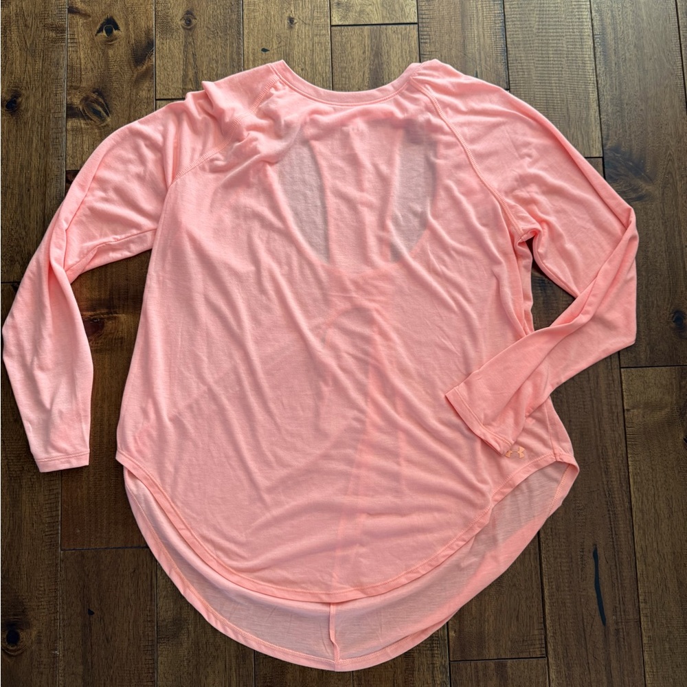 Under Armour women’s shirt XL